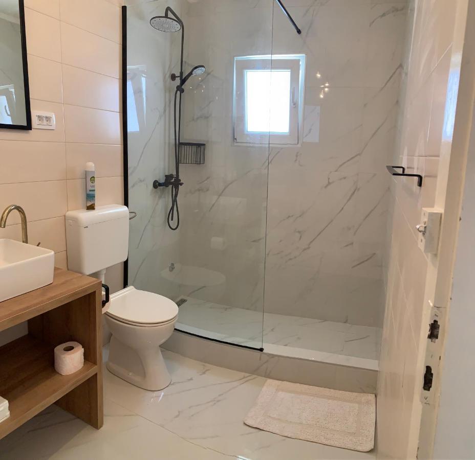 Apartment Silvana II ชิเบนิก ภายนอก รูปภาพ